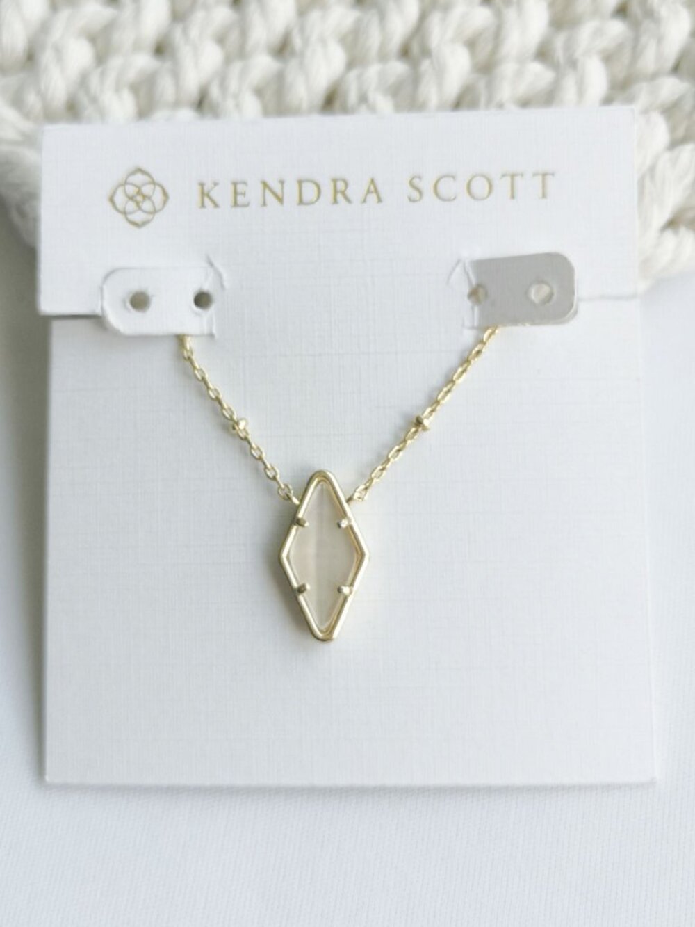 Kendra Scott Kinsley Gold Ivory Mother-of-Pearl Short Necklace